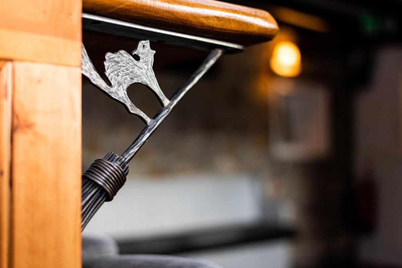 The Witching Post Inn Egton Dış mekan fotoğraf